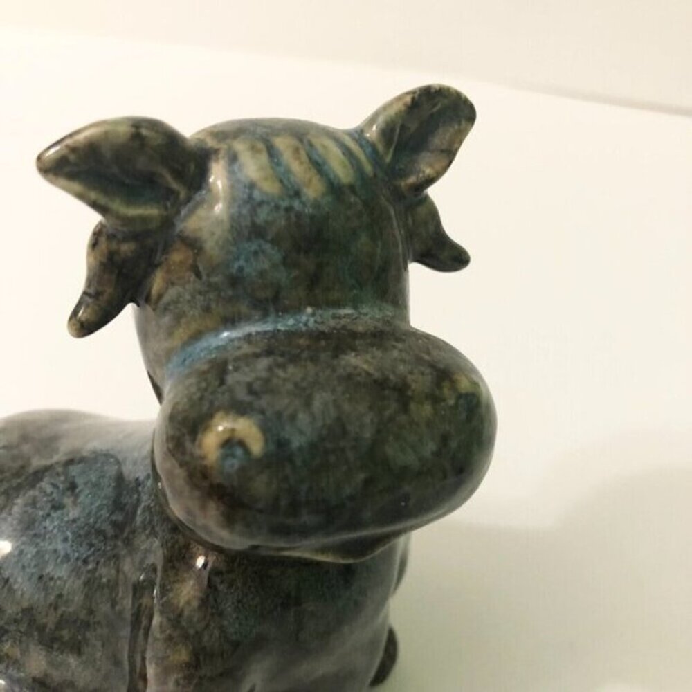 Vintage Lot of 2  Cow Figurine 5 Inch Tall Ceramic Figures - Picture 12 of 15